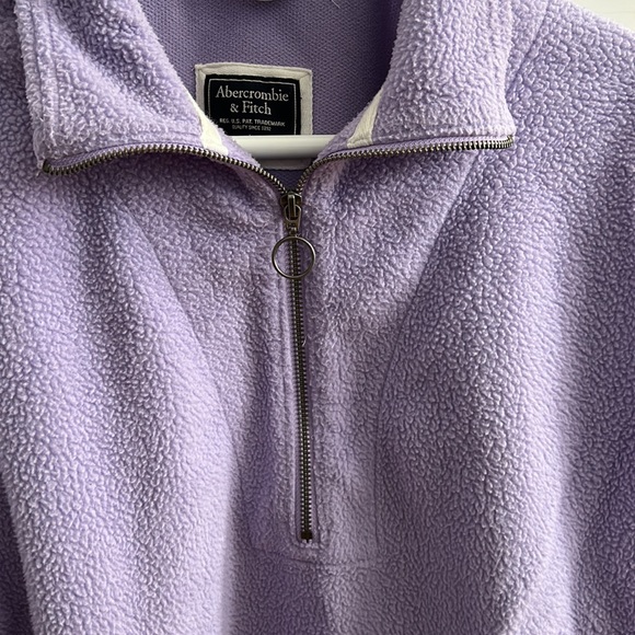 Fuzzy, light purple abercrombie sweater - Picture 2 of 4